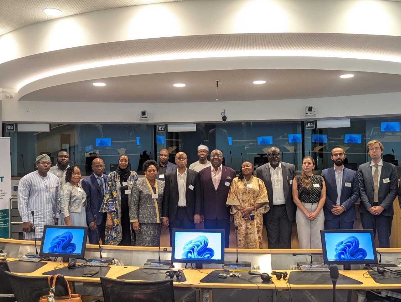 Première rencontre officielle avec les institutions européennes